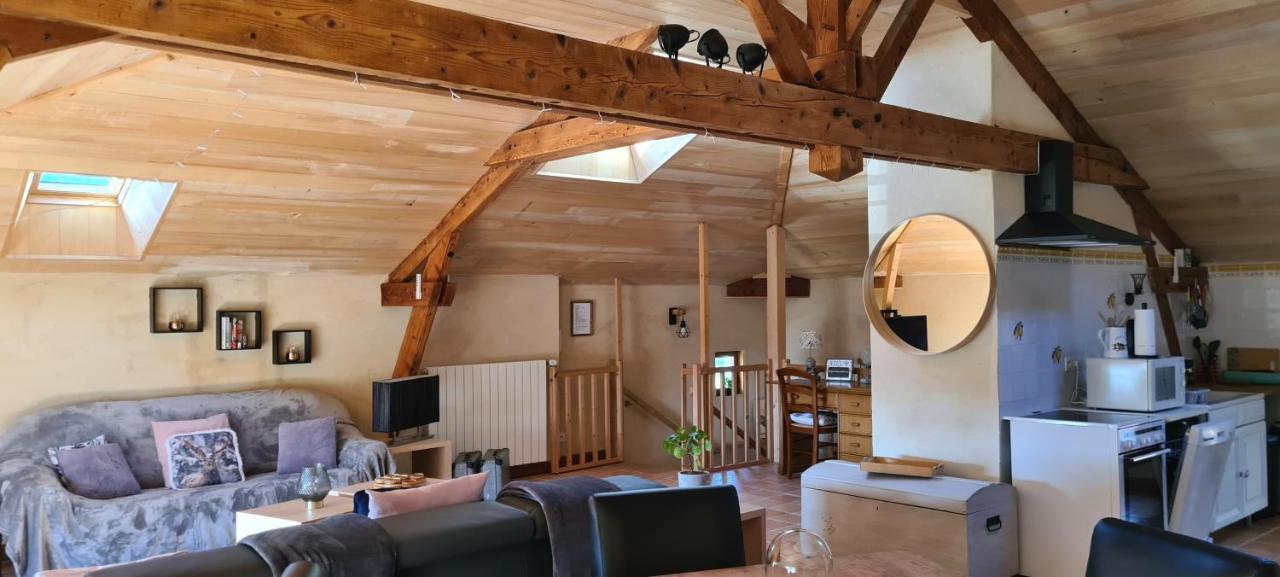 Le Coq En Repos Bed & Breakfast Saint-Sylvestre-sur-Lot Exterior foto