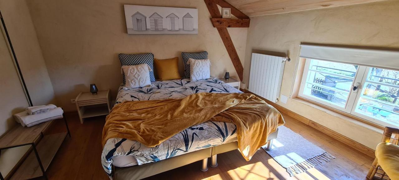 Le Coq En Repos Bed & Breakfast Saint-Sylvestre-sur-Lot Exterior foto