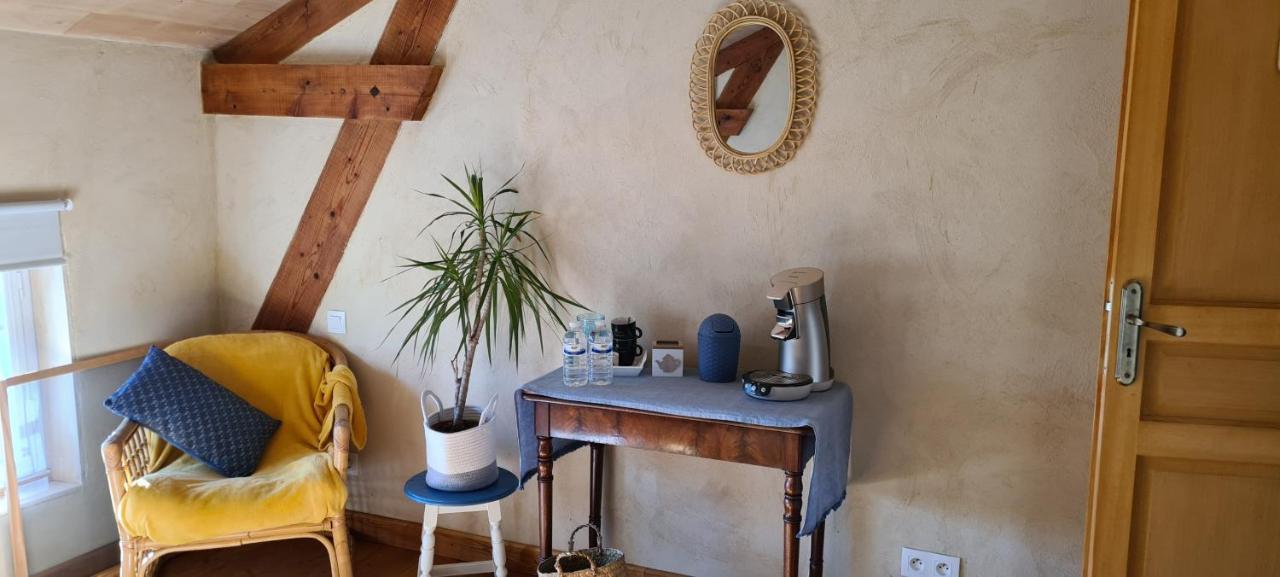 Le Coq En Repos Bed & Breakfast Saint-Sylvestre-sur-Lot Exterior foto