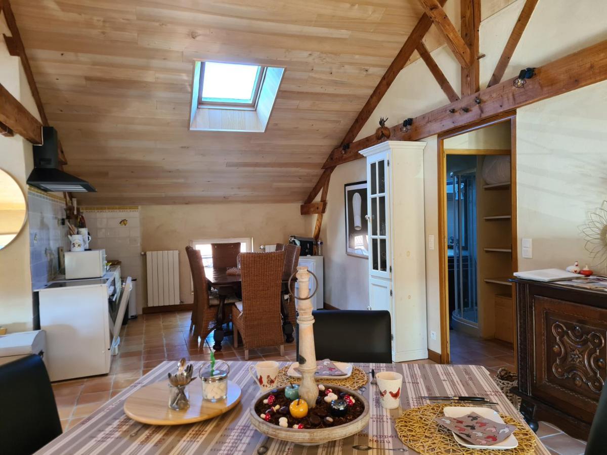 Le Coq En Repos Bed & Breakfast Saint-Sylvestre-sur-Lot Exterior foto