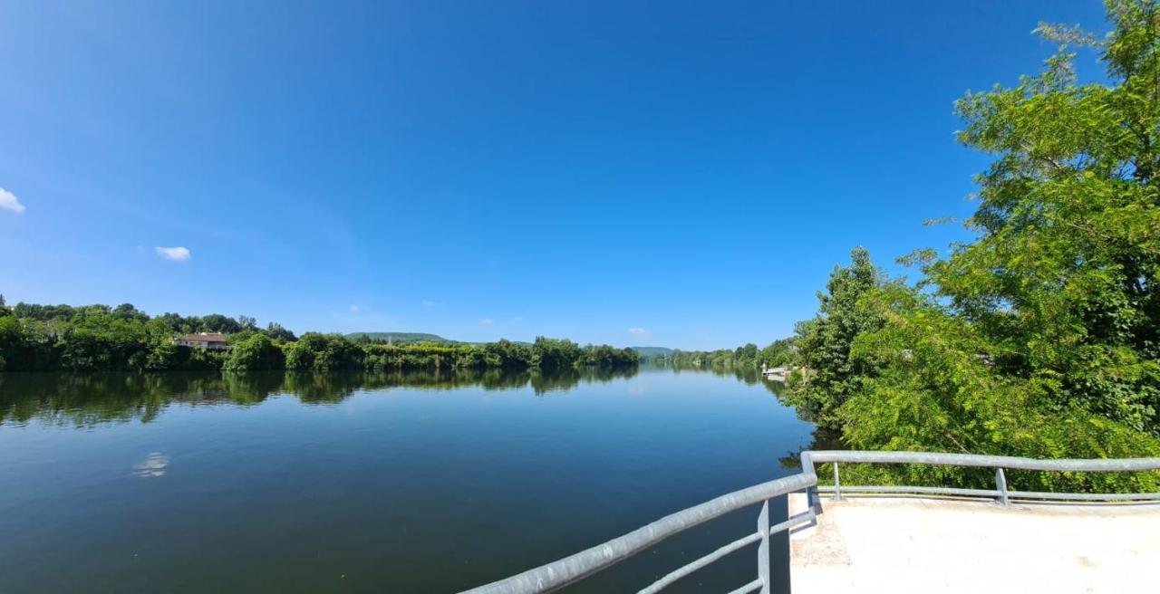 Le Coq En Repos Bed & Breakfast Saint-Sylvestre-sur-Lot Exterior foto