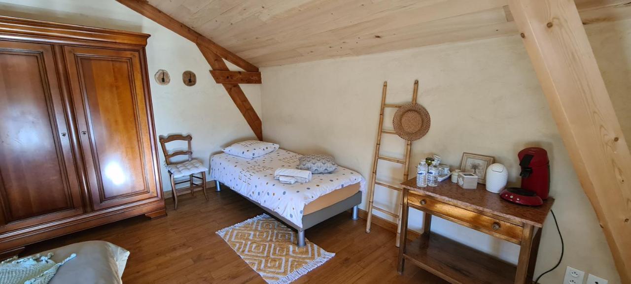 Le Coq En Repos Bed & Breakfast Saint-Sylvestre-sur-Lot Exterior foto