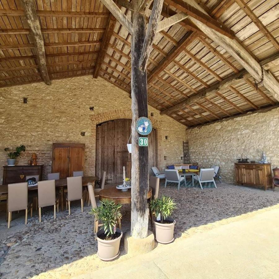 Le Coq En Repos Bed & Breakfast Saint-Sylvestre-sur-Lot Exterior foto